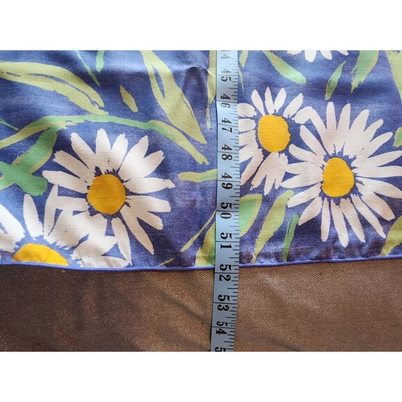 Mervyn's California Daisy Lane Tablecloth Blue 52"x70” Oblong USA - Picture 8 of 8